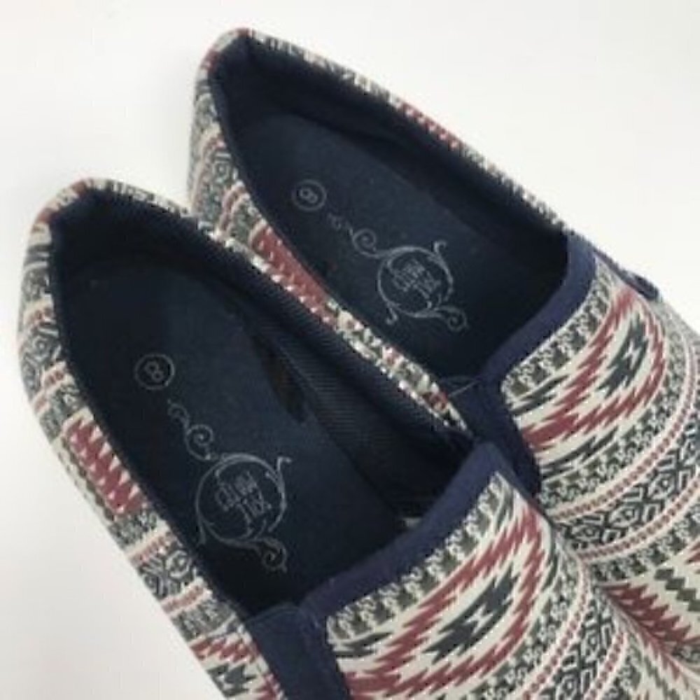 sole mates aztec print slip on shoes size 8 - Picture 3 of 5